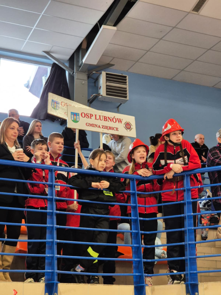 Pierwsze Halowe Zawody Młodzieżowych Drużyn Pożarniczych