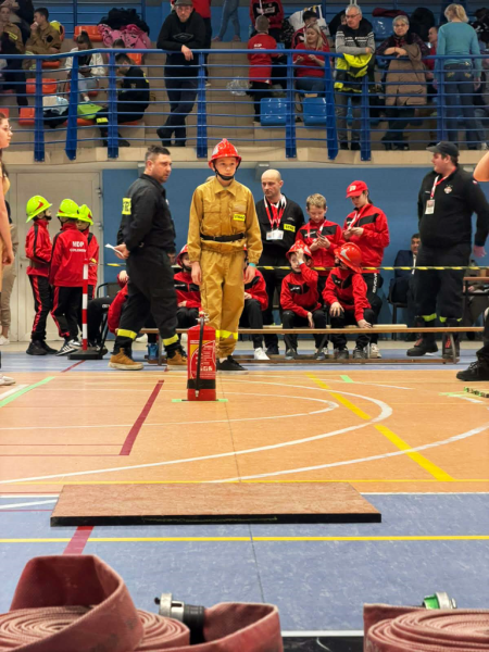 Pierwsze Halowe Zawody Młodzieżowych Drużyn Pożarniczych