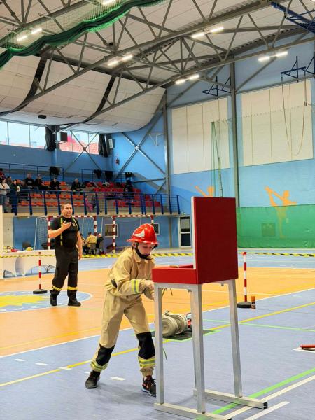 Pierwsze Halowe Zawody Młodzieżowych Drużyn Pożarniczych