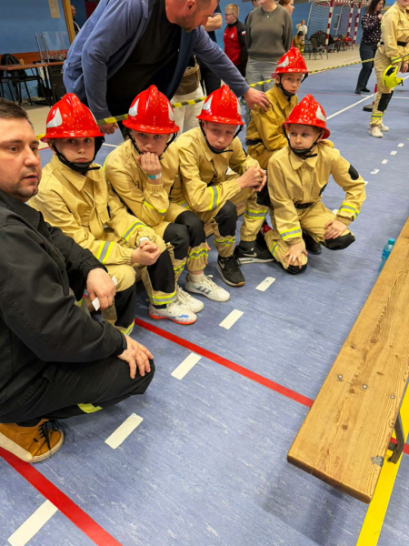 Pierwsze Halowe Zawody Młodzieżowych Drużyn Pożarniczych