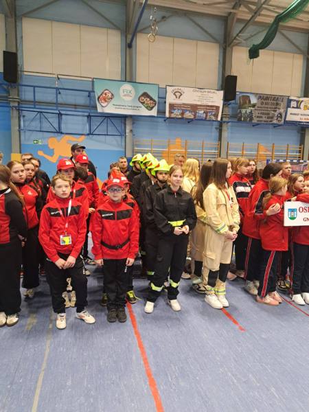 Pierwsze Halowe Zawody Młodzieżowych Drużyn Pożarniczych