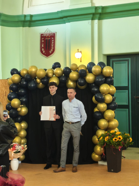 Zakończenie roku szkolnego maturzystów w Liceum Ogólnokształcącym w Ząbkowicach Śląskich