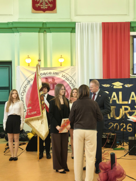 Zakończenie roku szkolnego maturzystów w Liceum Ogólnokształcącym w Ząbkowicach Śląskich