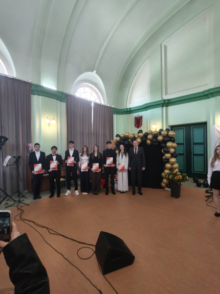 Zakończenie roku szkolnego maturzystów w Liceum Ogólnokształcącym w Ząbkowicach Śląskich