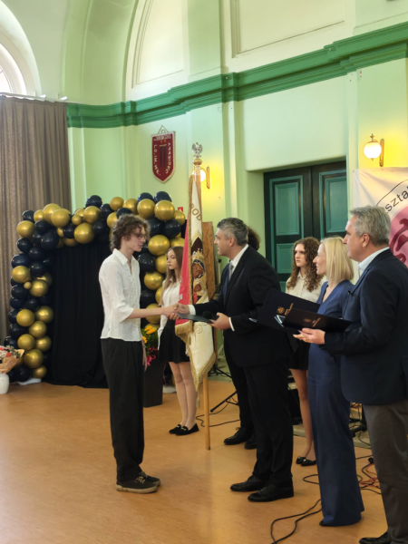 Zakończenie roku szkolnego maturzystów w Liceum Ogólnokształcącym w Ząbkowicach Śląskich