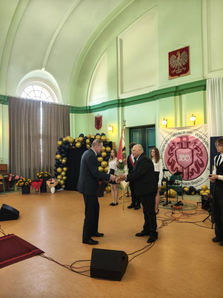 Zakończenie roku szkolnego maturzystów w Liceum Ogólnokształcącym w Ząbkowicach Śląskich