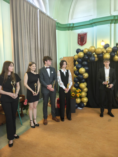 Zakończenie roku szkolnego maturzystów w Liceum Ogólnokształcącym w Ząbkowicach Śląskich