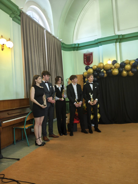 Zakończenie roku szkolnego maturzystów w Liceum Ogólnokształcącym w Ząbkowicach Śląskich