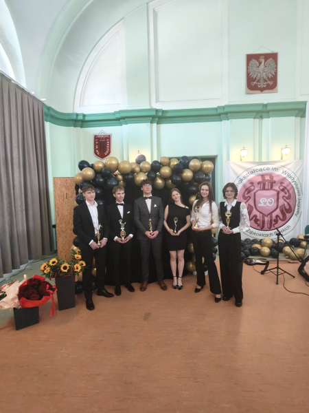 Zakończenie roku szkolnego maturzystów w Liceum Ogólnokształcącym w Ząbkowicach Śląskich