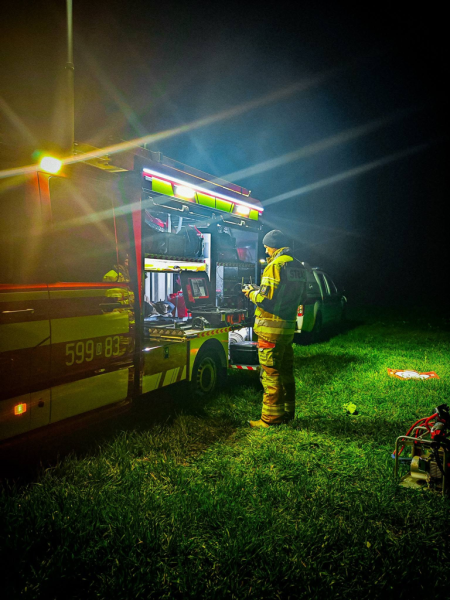 Nocne poszukiwania 78-latka. Mężczyzna trafił do szpitala