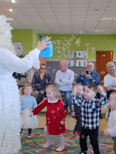 Dzień Babci i Dziadka w Żłobku Gminnym w Ciepłowodach