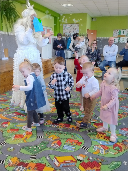 Dzień Babci i Dziadka w Żłobku Gminnym w Ciepłowodach