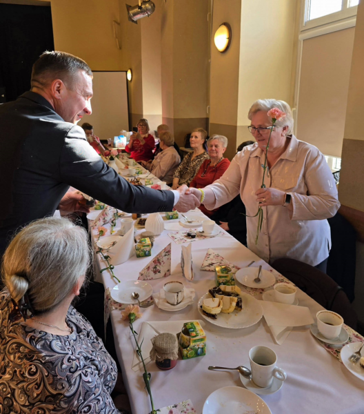 Dzień Kobiet w Klubie Seniora