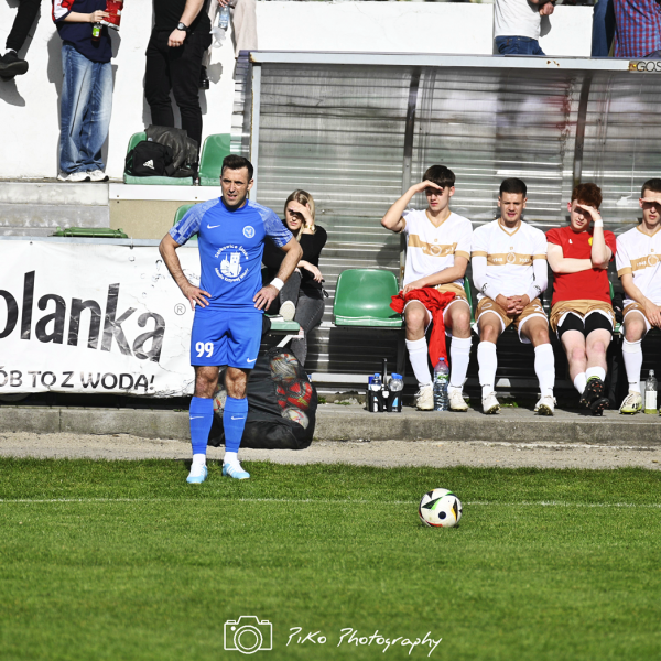 Klasa okręgowa: Zamek Kamieniec Ząbkowicki 1:2 (0:2) Orzeł Ząbkowice Śląskie