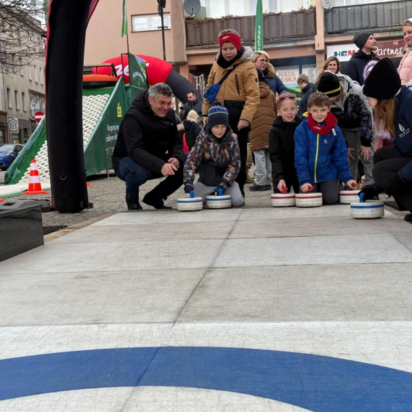 „Przebojowa Zima z Radiem ZET” na Rynku w Ząbkowicach Śląskich