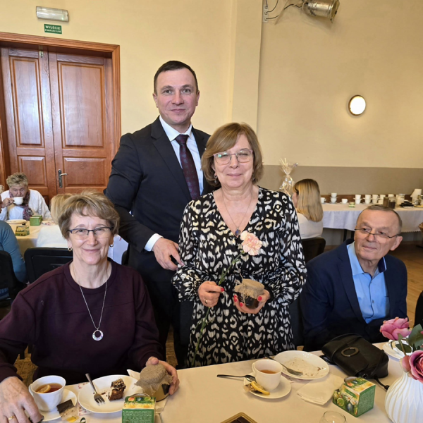 Dzień Kobiet w Klubie Seniora