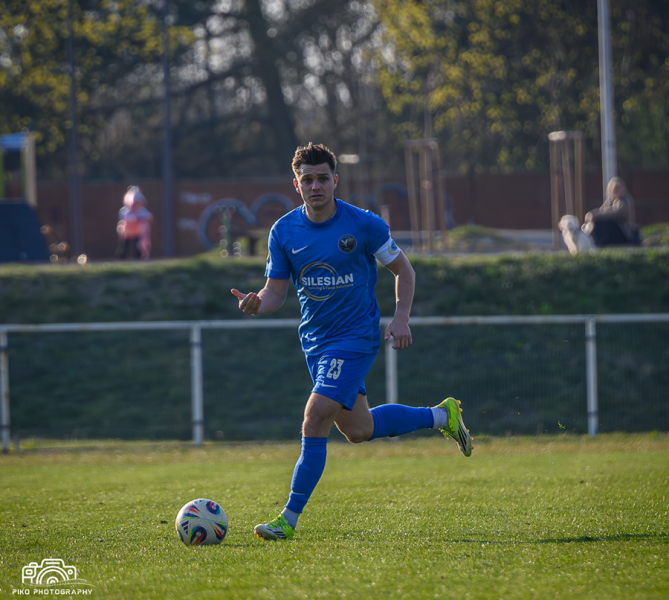 IV liga: Orzeł Ząbkowice Śląskie 2:1 (1:1) LKS Błyskawica Gać