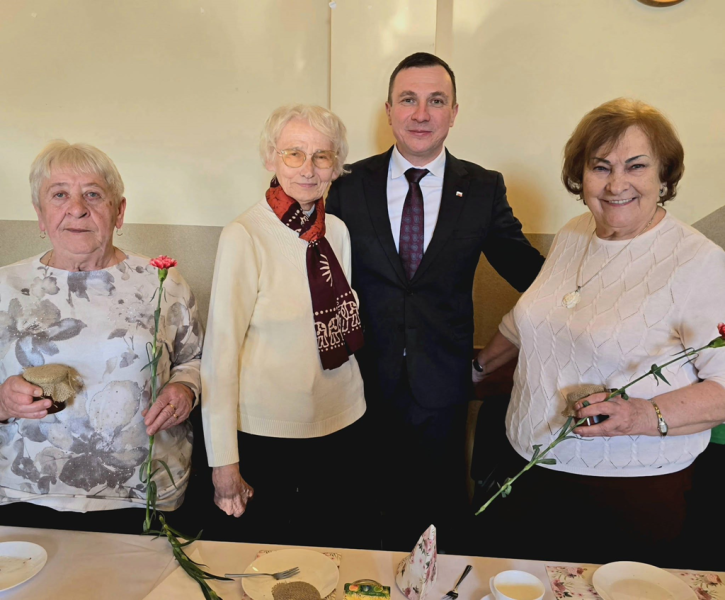 Dzień Kobiet w Klubie Seniora