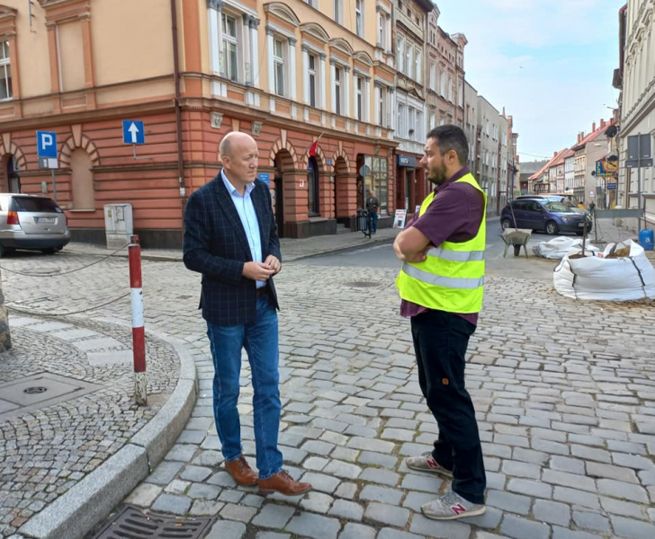 W Ziębicach zostaną obniżone chodniki