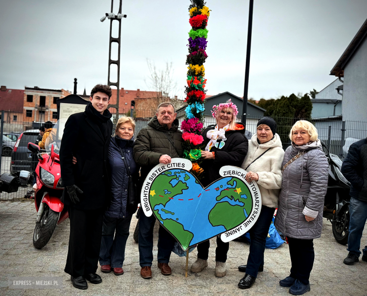 Świąteczna atmosfera na Jarmarku Wielkanocnym w Ziębicach