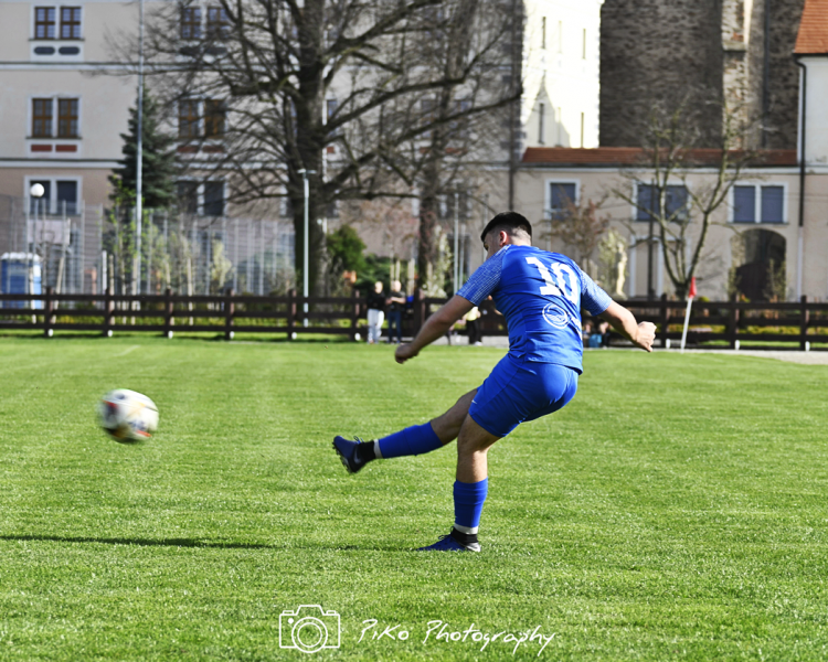 Klasa okręgowa: Zamek Kamieniec Ząbkowicki 1:2 (0:2) Orzeł Ząbkowice Śląskie