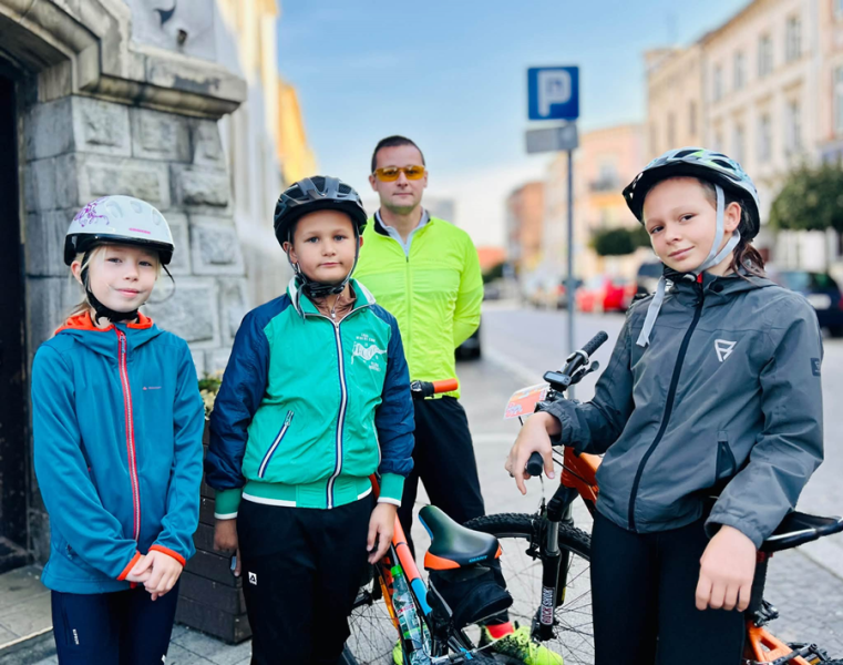 Rodzinny Rajd Rowerowy. Około 100 osób przejechało trasę przez kilka miejscowości