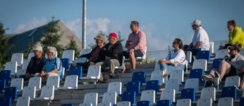 IV liga: Orzeł Ząbkowice Śląskie 3:1 (0:1) AKS Strzegom