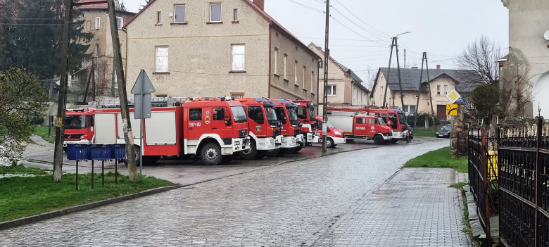 Ćwiczenia strażaków-ochotników w Krzelkowie