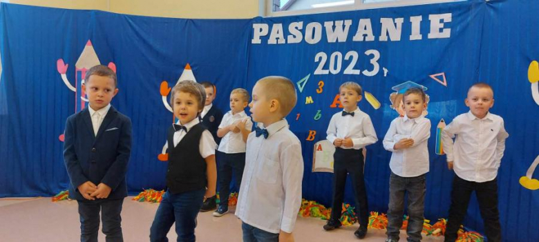 Pasowanie na przedszkolaków i starszaków