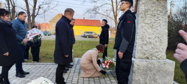 Obchody 106. rocznicy odzyskania Niepodległości przez Polskę w gminie Stoszowice