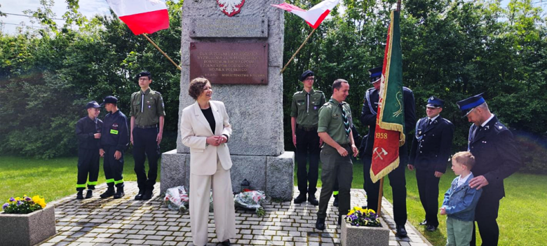 Gminne obchody święta Konstytucji 3 maja w Budzowie