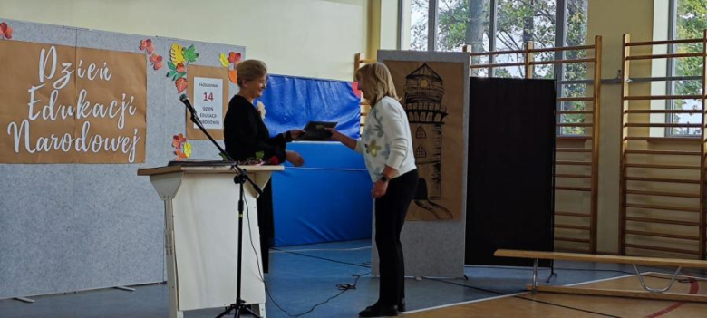 Dzień Edukacji Narodowej w gminie Stoszowice – słowa uznania dla nauczycieli i wychowawców