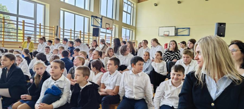 Dzień Edukacji Narodowej w gminie Stoszowice – słowa uznania dla nauczycieli i wychowawców