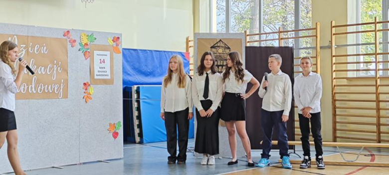 Dzień Edukacji Narodowej w gminie Stoszowice – słowa uznania dla nauczycieli i wychowawców