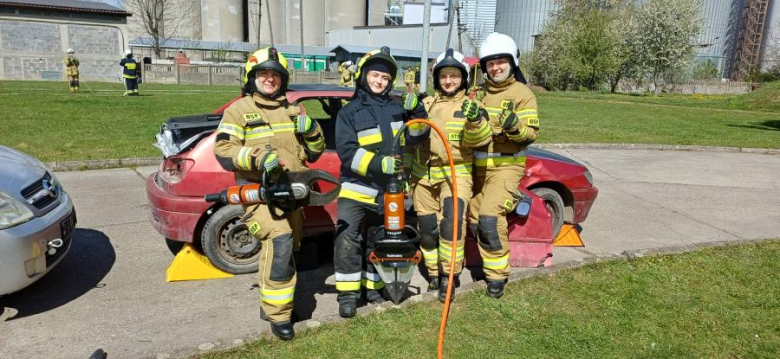 Egzamin końcowy strażaków-ochotników. 26 nowych druhów gotowych do służby