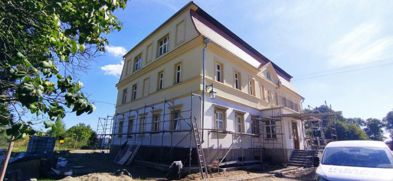 Zakończono prace budowlane związane z termomodernizacją budynku przedszkola w Przedborowej