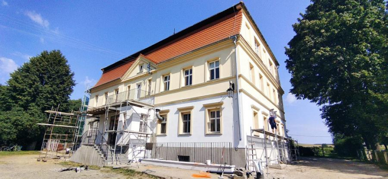 Zakończono prace budowlane związane z termomodernizacją budynku przedszkola w Przedborowej