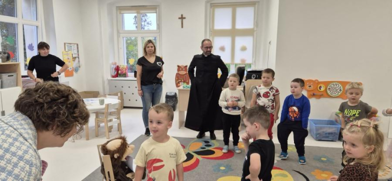 Dzień Edukacji Narodowej w gminie Stoszowice – słowa uznania dla nauczycieli i wychowawców