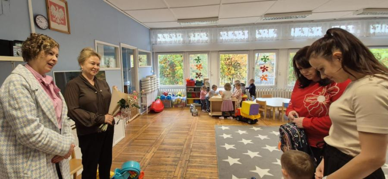 Dzień Edukacji Narodowej w gminie Stoszowice – słowa uznania dla nauczycieli i wychowawców