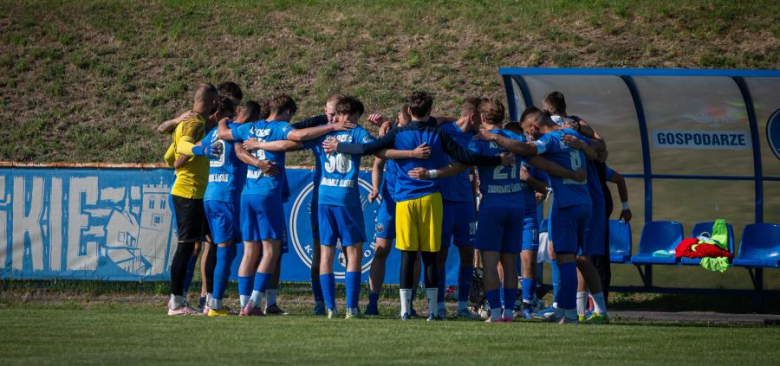 IV liga: Orzeł Ząbkowice Śląskie 3:1 (0:1) AKS Strzegom