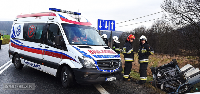 Dachowanie Renault na krajowej ósemce