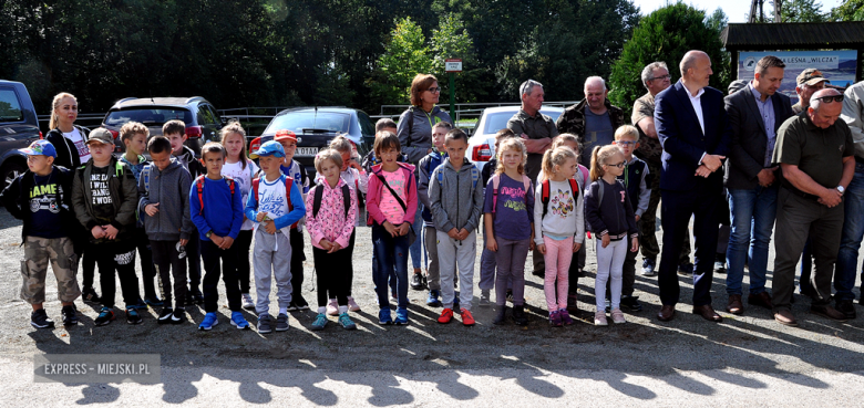 Realizacja drugiej edycji programu odbudowy zwierzyny drobnej. Tym razem do środowiska naturalnego trafiło około 430 sztuk zajęcy