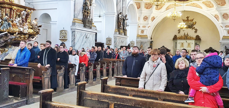 Obchody 104. rocznicy odzyskania niepodległości przez Polskę