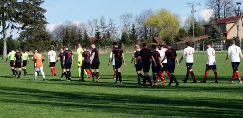 Polonia Ząbkowice Śląskie 5:0 (2:0) Koliber Uciechów