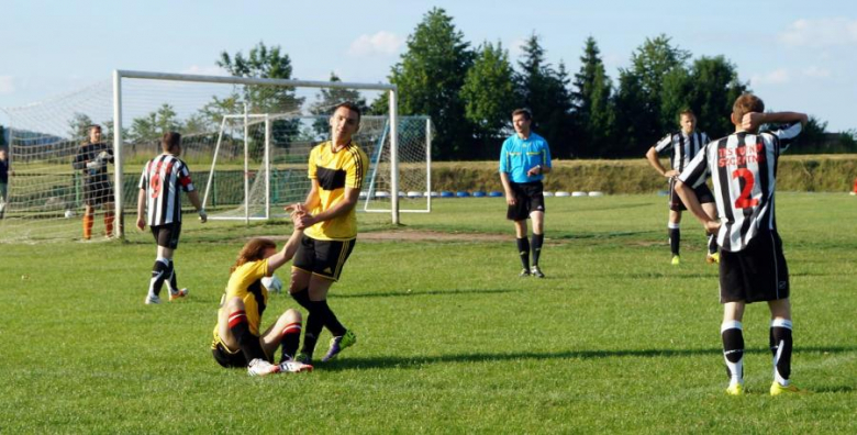 Polonia Ząbkowice Śląskie 4:5 (3:3) Hutnik Szczytna