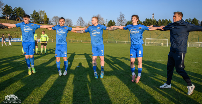 IV liga: Orzeł Ząbkowice Śląskie 2:1 (1:1) LKS Błyskawica Gać