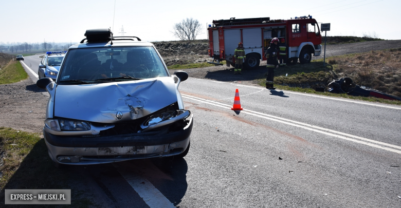 Zderzenie dwóch osobówek na małej obwodnicy Ząbkowic Śląskich