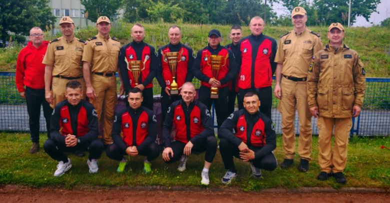 Strażacy-zawodowcy z Ząbkowic Śląskich mistrzami Dolnego Śląska w sporcie pożarniczym