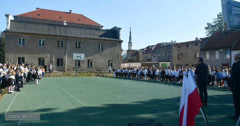 Rozpoczęcie roku szkolnego w Szkole Podstawowej nr 1 w Ząbkowicach Śląskich