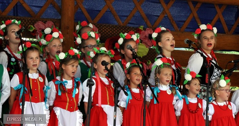 „Magdalenki” w Mąkolnie - I Przegląd Dziecięcych Zespołów Ludowych Dolnego Śląska